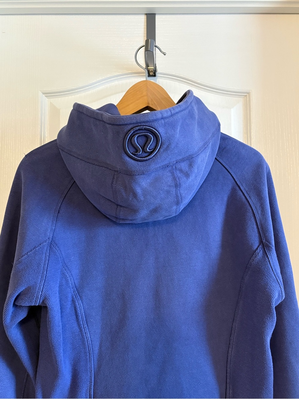 Lululemon Scuba Hoodie Sweatshirt - Picture 7 of 7